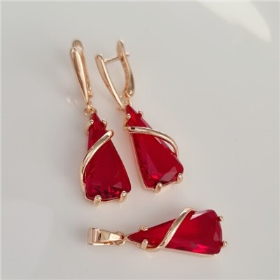 Комплект ювелирной бижутерии коллекция "Дубай" серьги и кулон, покрытие позолота, вставка: фианиты, цвет: красный, арт.414.050