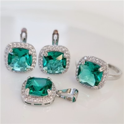 Комплект ювелирная бижутерия серьги, кулон и кольцо 17 р, покрытие: посеребрение, вставка: фианит, цвет: морска волна и прозрачный, арт.313.104-17