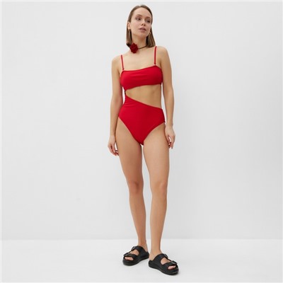Купальник женский слитный с вырезом на животе MINAKU, размер 42, красный