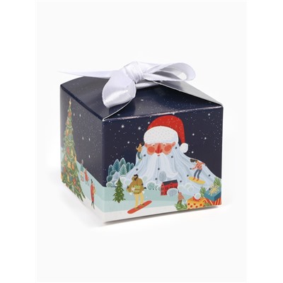 Шоколадная бомбочка с маршмеллоу «Дед мороз», 38 г