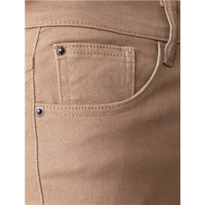 Джинсы из эластичного денима