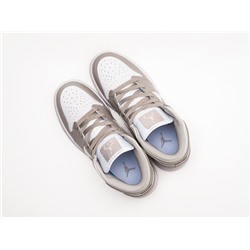 Кроссовки Nike Air Jordan 1 Mid