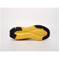 Кроссовки Asics Novablast 3