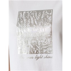 Футболка из премиального хлопка с авторским принтом