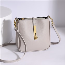 Bags Сумка женская / кожа /  025081