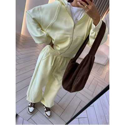 Спортивный костюм #23117162