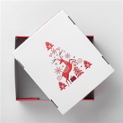 Коробка подарочная новогодняя складная «Скандинавия», 31×25.5×16 см