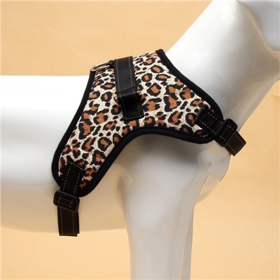 Шлейка К7, размер XL, ОГ 74-92 см, вес 28-47.5 кг, мягкая, светоотражающая, леопард