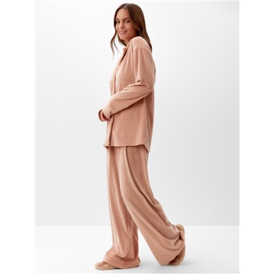 Пижама женская (рубашка, брюки) KAFTAN Plushy, размер 52-54, бежевая