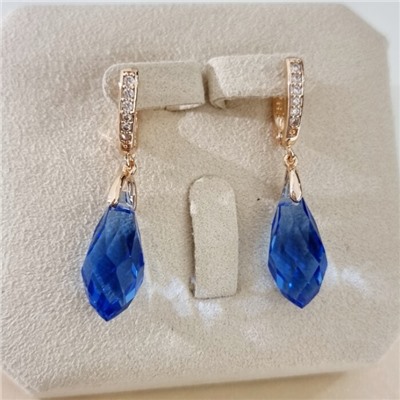 Серьги с кристаллом под Swarovski ювелирная бижутерия коллекция "Дубай", покрытие позолота, цвет: синий, арт.414.474