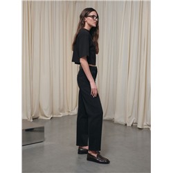 Актуальная коллекция CONTE CON-844 Чёрные джинсы relaxed mom с декоративной отстрочкой на задних кар