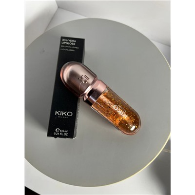 Блеск для губ с 3D эффектом  3D Hydra Lipgloss 02