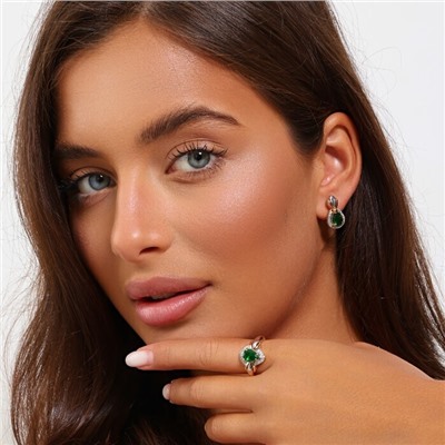 Комплект ювелирной бижутерии коллекция "Дубай" серьги и кольцо 19 р, покрытие позолота, вставка: фианиты, цвет: зеленый и прозрачный, арт.215.522-19