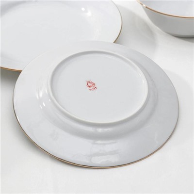 Сервиз столовый фарфоровый «Классик», 37 предметов, 4 вида тарелок, цвет белый