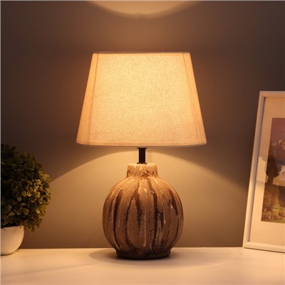 Лампа настольная «Луиза» 1×40 Вт Е27 кофе со сливками 25×25×38.5 см