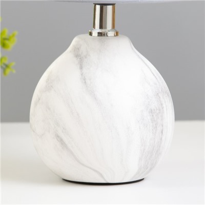 Настольная лампа «Гуте» 1хE14 белый-серый 15×15×26 см RISALUX