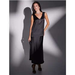 Элегантный топ с V вырезом из струящегося сатина