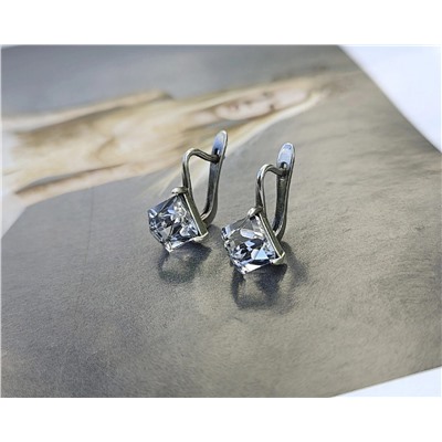 Серьги "Кубик" 6мм