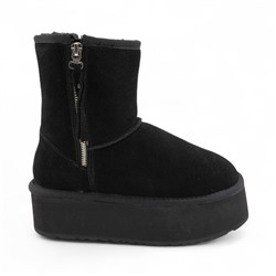 Угги из натуральной кожи R-60A черные