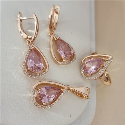 Комплект ювелирной бижутерии коллекция "Дубай" серьги, кулон и кольцо 18 р покрытие позолота, вставка: стекло и цирконы, цвет: розовый и прозрачный, арт.215.554-18