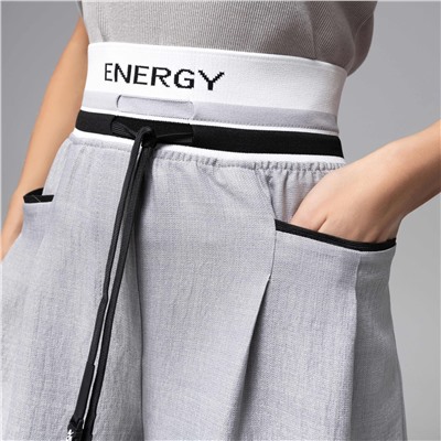 Брюки на широкой резинке, Красота в движении