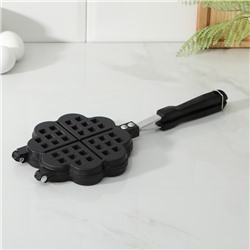 Сковорода вафельница Доляна «Венские вафли», d=14 см, пластиковая ручка, чёрная