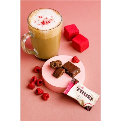 Трюфель финиковый Малиновый латте / 360 г / 24 конфеты / шоу-бокс / ТМ MyTruef
