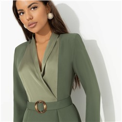 Платье с подплечниками, Простая магия элегантности (с поясом)