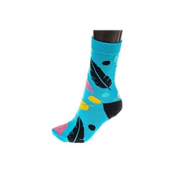 Носки женские с высокой резинкой и принтом "Пёрышки", хлопок-полиамид-эластан, цвет голубой