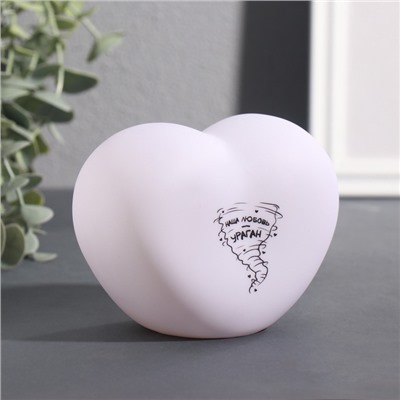 Фигурка светящаяся RISALUX «Сердце. Ураган», LED-ночник, 3хLR44, 8×11×7 см