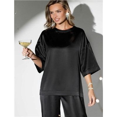 Блузка свободная из струящегося плотного сатина