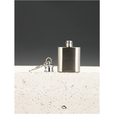 Подарочный набор «Комплект для мужика», гель для душа граната и брелок-фляжка, Чистое счастье