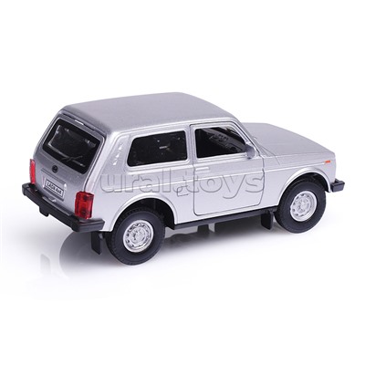 Машина металл LADA 4x4 12 см, двери, багаж, инерц, серебристый