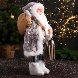 Дед Мороз под ёлку «Зимнее волшебство. Новогодняя игрушка в свитере и меховых ботинках», 47 см, бело-серый