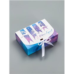 Коробка подарочная новогодняя, складная «Новогодние олени», 16×11.5×5 см