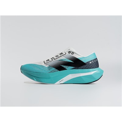 Кроссовки New Balance FuelCell Rebel V4