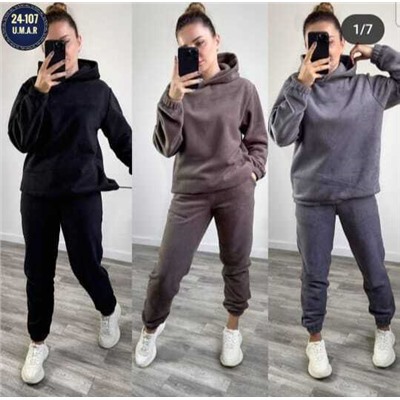 Спортивный костюм #23073149