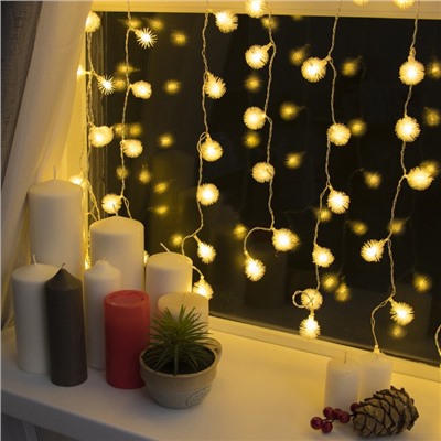 УЦЕНКА Гирлянда «Занавес», 2×1.5 м, с насадками «Ёжики», IP20, 360 LED, 220 В, 8 режимов, прозрачная нить, свечение тёплое белое