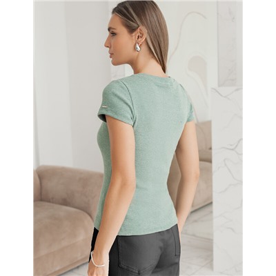 Футболкаиз плотного трикотажа в рубчик с V-образным вырезом