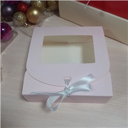 Коробка подарочная нежно розовая 16х16х5см