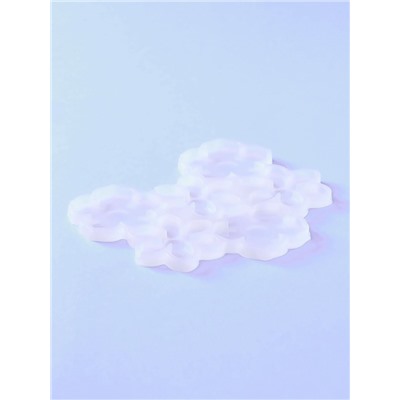 Форма для леденцов «Цветочки», силикон, 14×12×0.7 см, 6 ячеек, белая