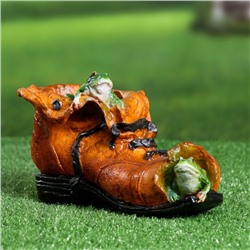 Декоративное кашпо для цветов «Ботинок с лягушками», 24×14×14 см, полистоун