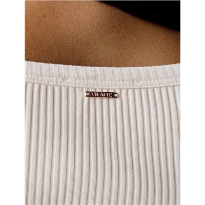 Топ из трикотажа в широкий рубчик