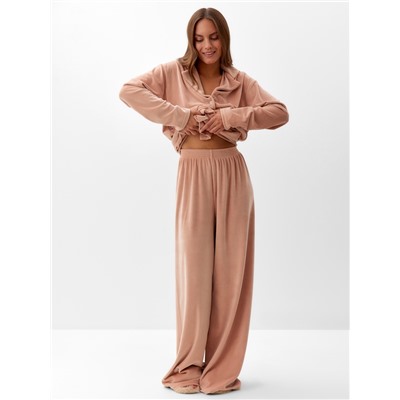 Пижама женская (рубашка, брюки) KAFTAN Plushy, размер 52-54, бежевая