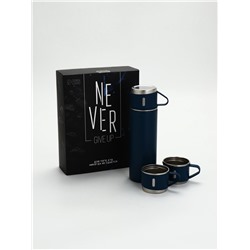 Подарочный набор туристический Never give up, термос 500 мл, кружка 3 шт.