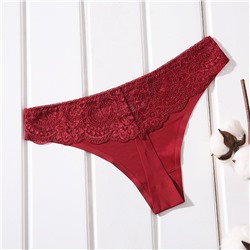 Кружевные трусики-стринги A31617195
