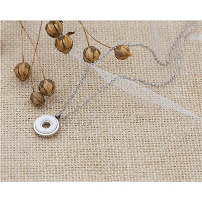 Колье из стали