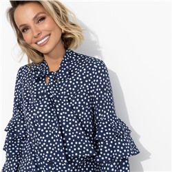 Блуза с воланами, Без права на скуку