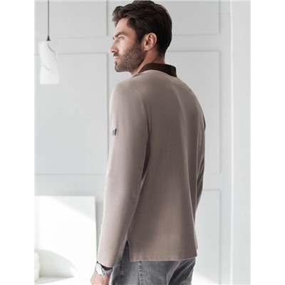 Лонгслив из мягкого фактурного трикотажа с плетеным воротником поло на молнии