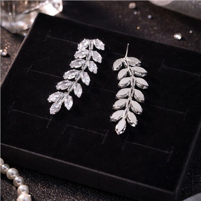 Серьги бижутерия висячие веточки с камнями, цвет: серебристый и прозрачный, арт.012.029